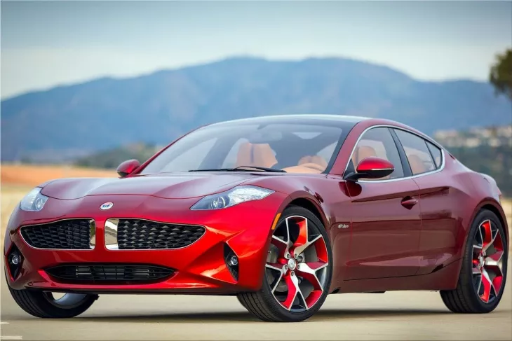Luxury car rental Dubai 