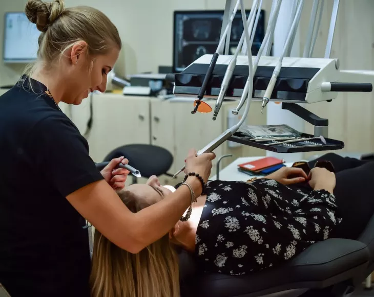 dentists in Chadston