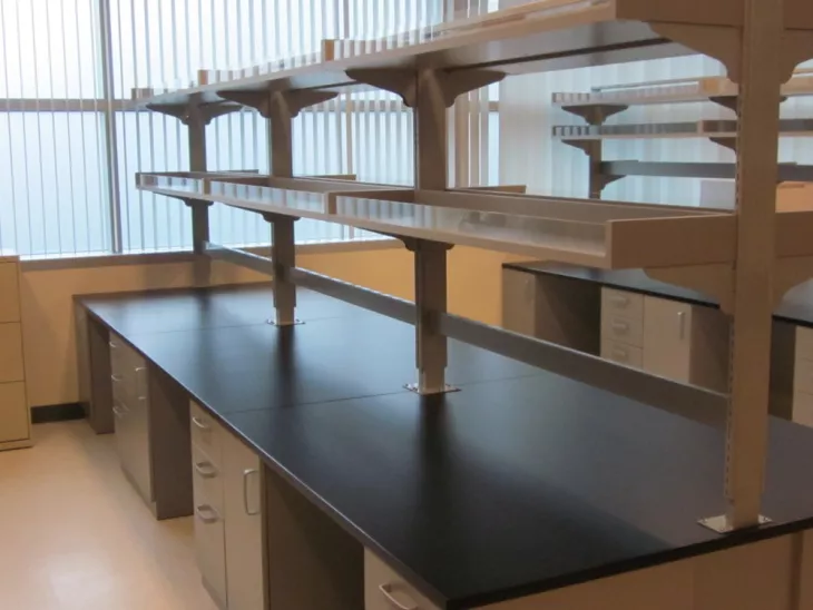 Omni lab solutions are a manufacturer and supplier of entire mass spec solutions together with mass spec benches, device carts and Instrument cart.