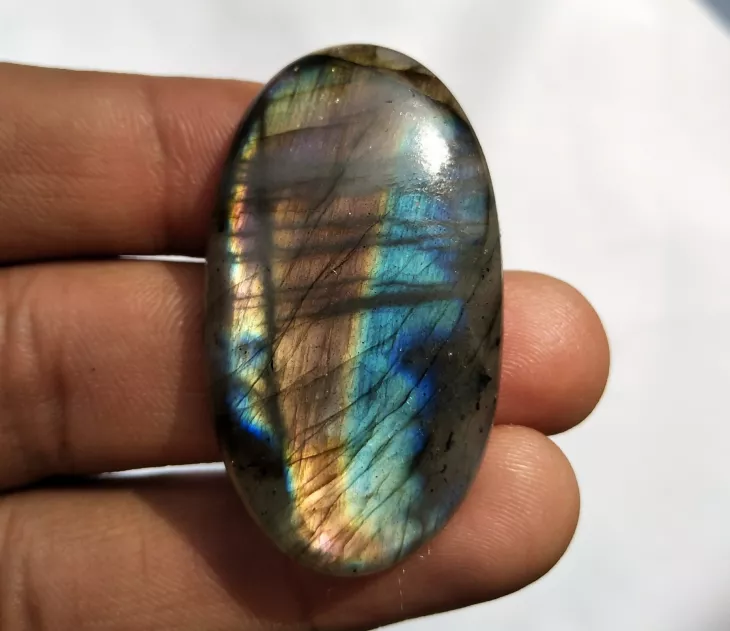 buy Labradorite stone 