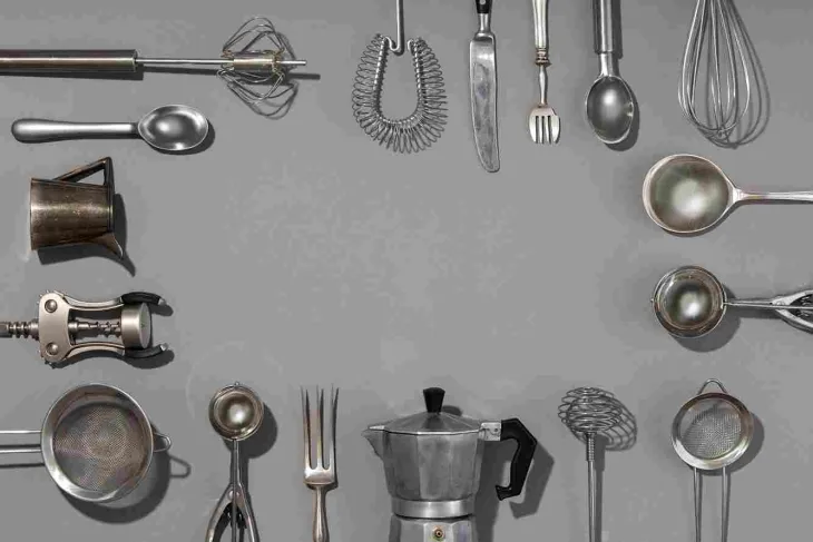 hotel kitchen utensils