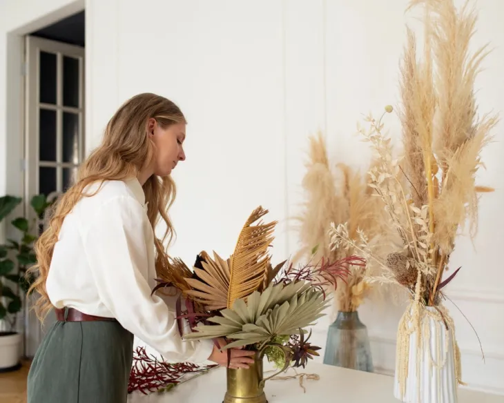 Dried Flowers Decor for hospital reception, hotel and corporate offices