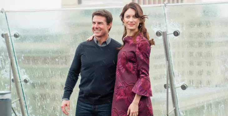 Olga Kurylenko with Tom Cruise
