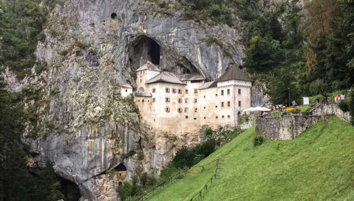 Predjama Castle