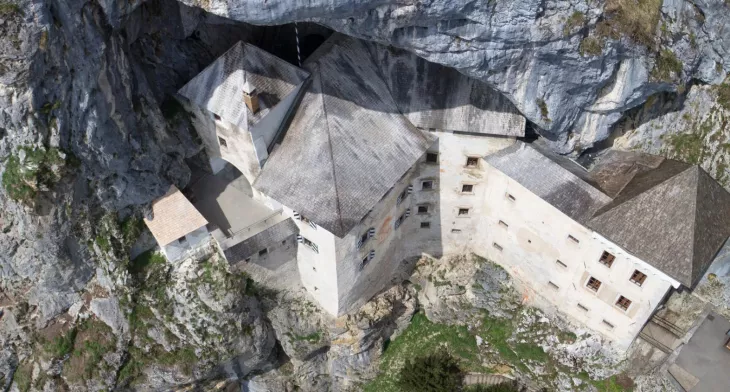 Predjama Castle
