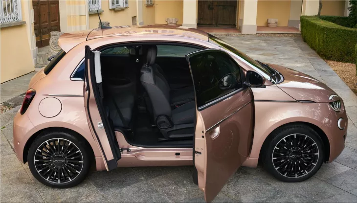 Fiat 500e electric car