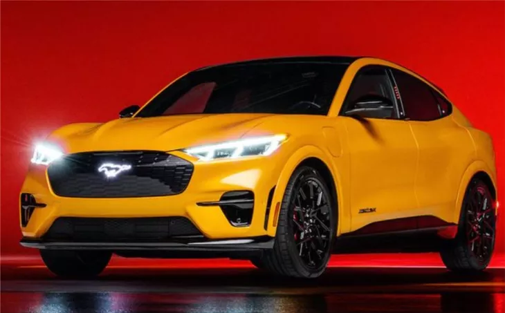 2023 Ford Mustang Mach-E
