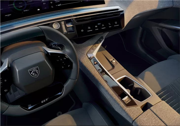 Peugeot e-3008