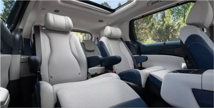 2025 Kia Carnival MPV