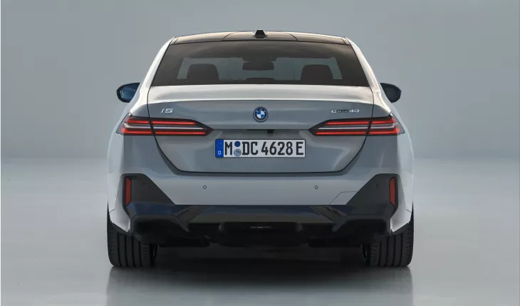 BMW 5 Series Sedan