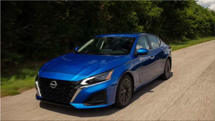 Nissan Altima
