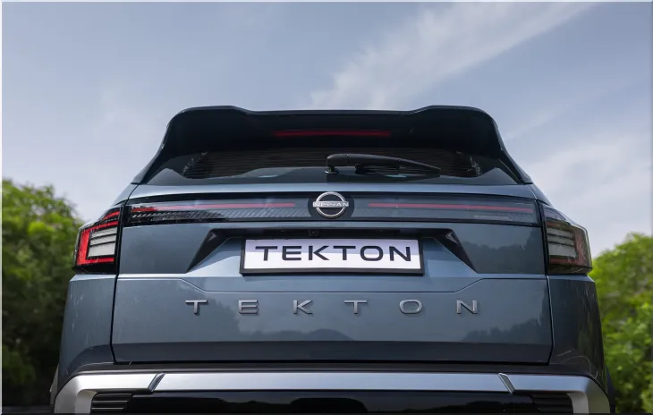 Nissan Tekton SUV