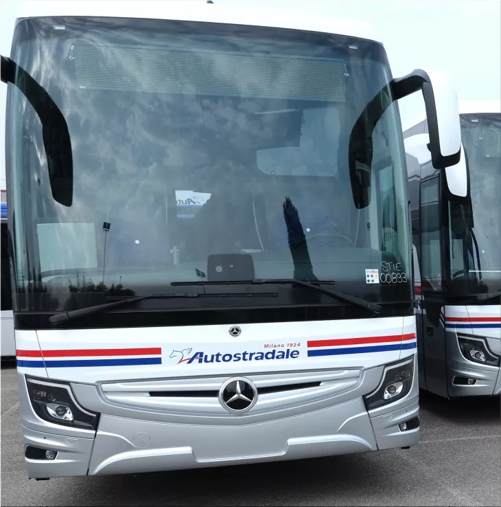 Mercedes-Benz Tourismo M/2