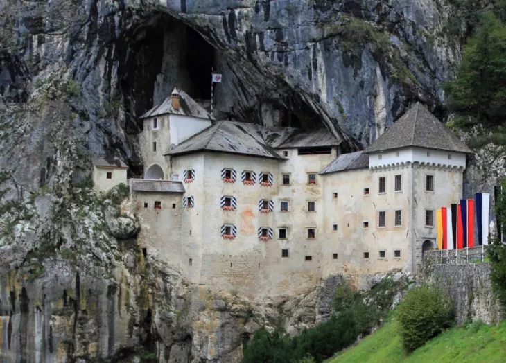 Predjama Castle