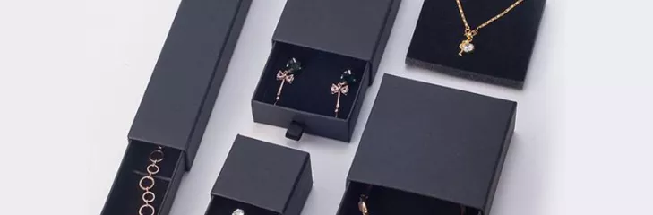 Custom Display Boxes