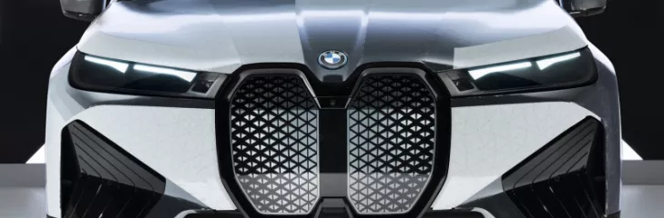 BMW iX Flow
