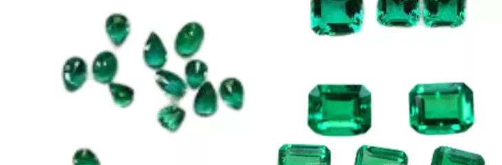 loose emerald gemstone