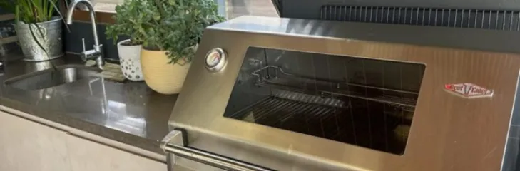 kitchen cleaning in Brisbane, oven cleaning in Brisbane