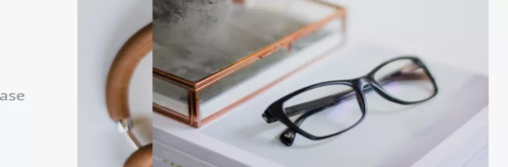 NOTEBOOK WITH GLASSES