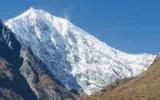 The view of langtang lirung from kyenjing ri. 